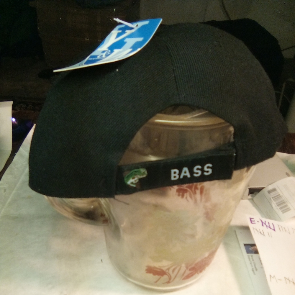 Hat's - Picture 9 of 12